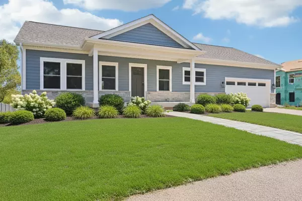 595 Mildred DR, Marengo, IL 60152