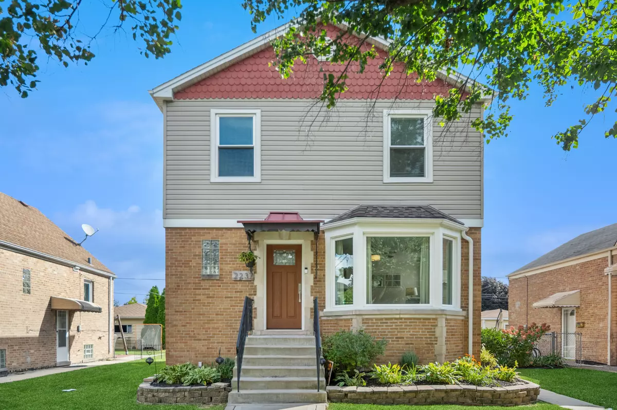 North Riverside, IL 60546,2237 Hainsworth AVE