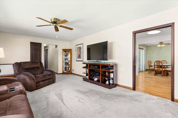 Homer Glen, IL 60491,16001 S Leach DR