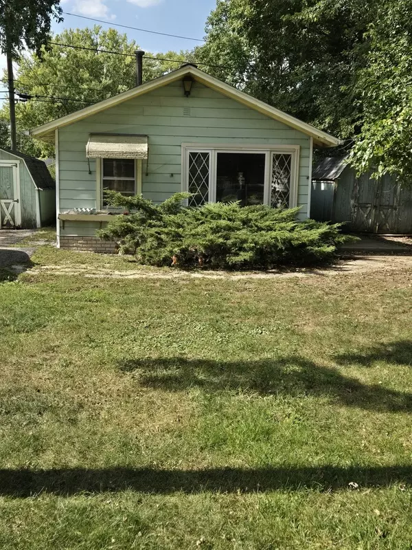 108 Mayfield AVE,  Crystal Lake,  IL 60014