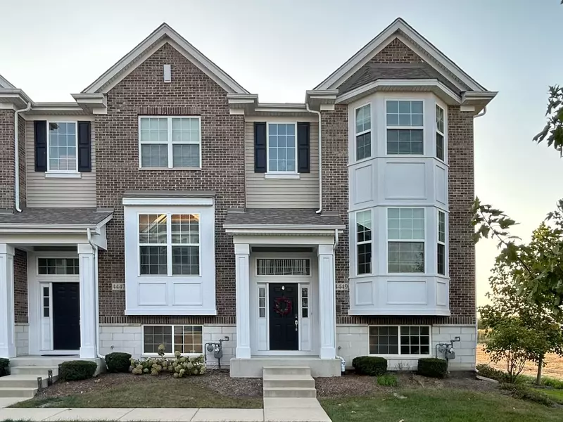 4449 Monroe CT, Naperville, IL 60564
