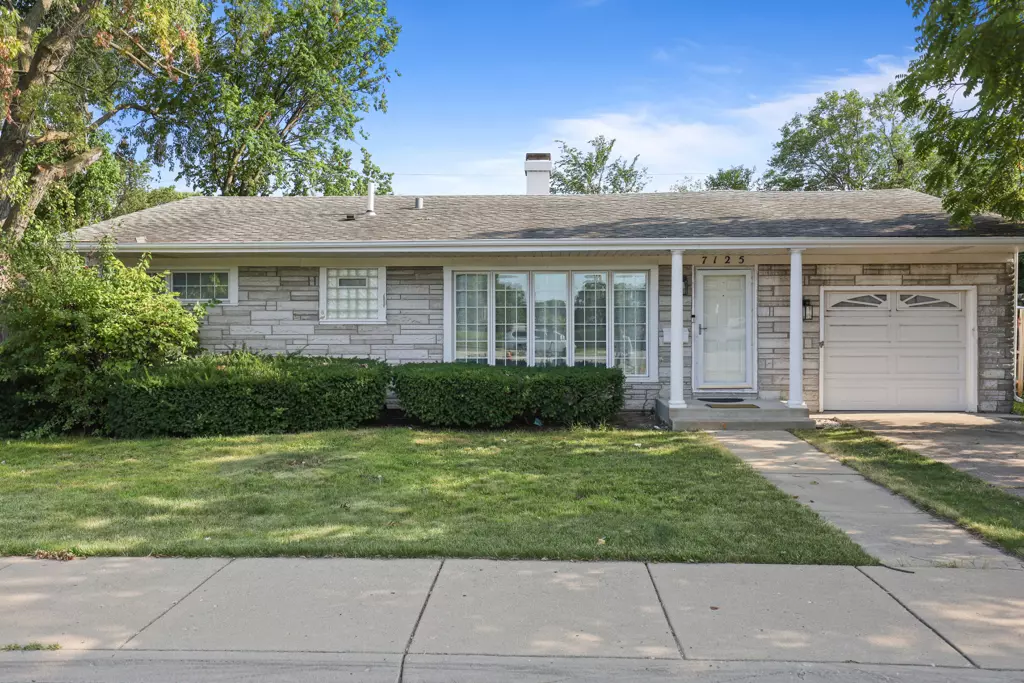 Morton Grove, IL 60053,7125 Simpson ST