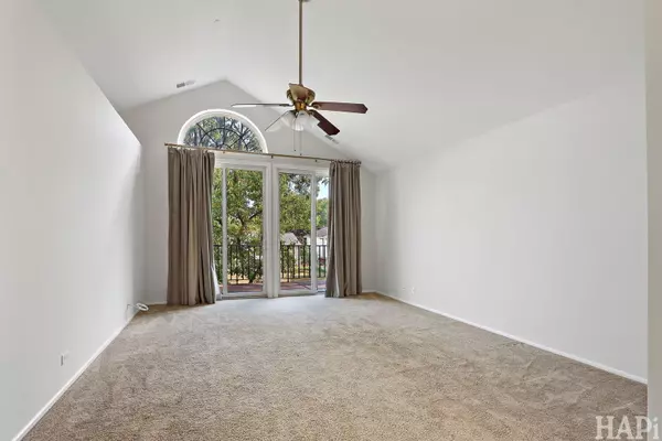 Bartlett, IL 60103,434 Cromwell CIR #3