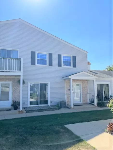 Bartlett, IL 60103,173 EMIL CT #B