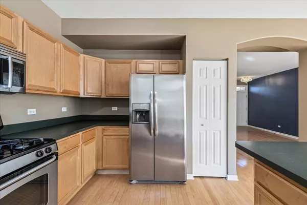 Round Lake, IL 60073,1543 W Remington LN