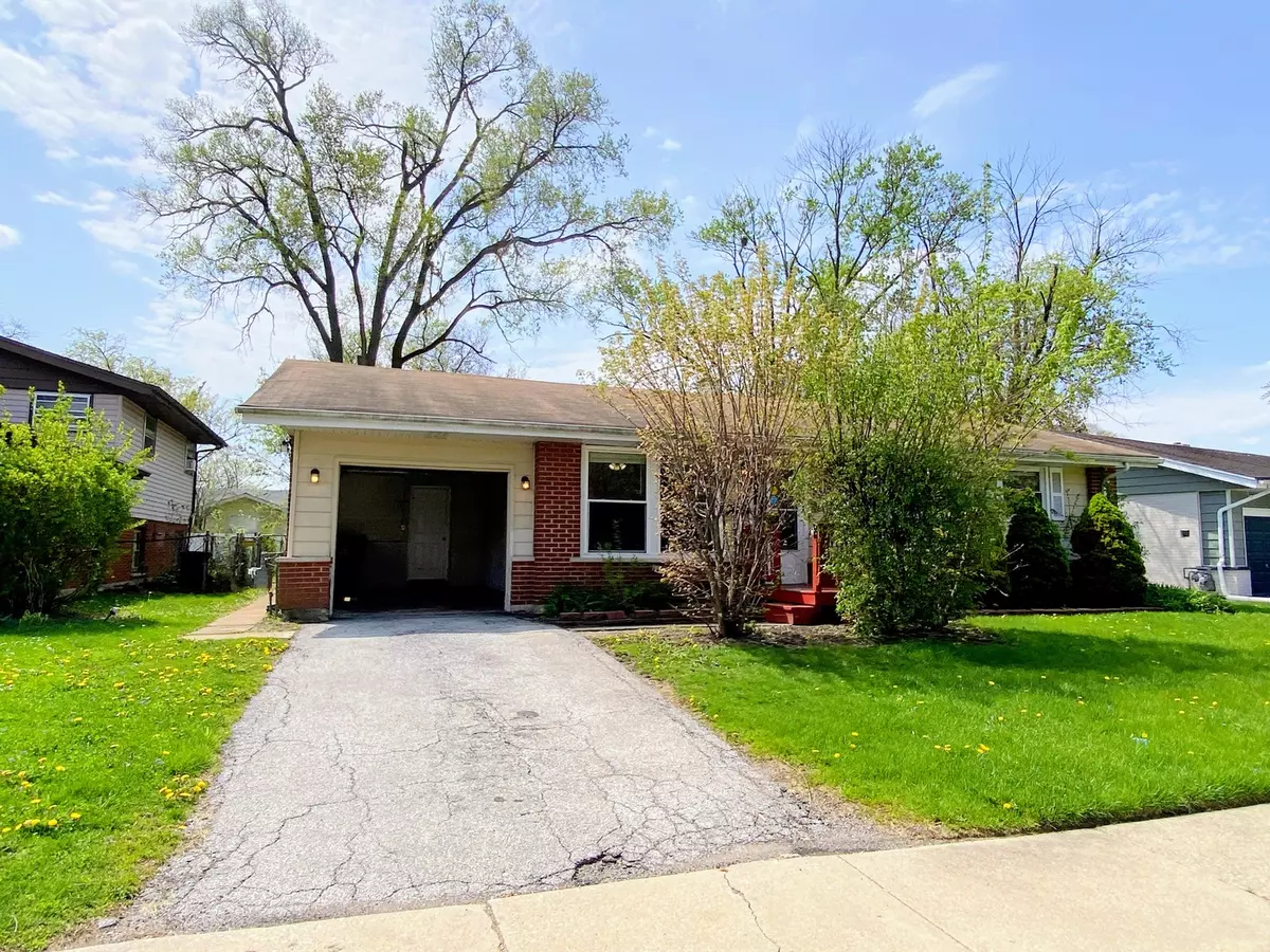 Hazel Crest, IL 60429,3317 Woodworth PL