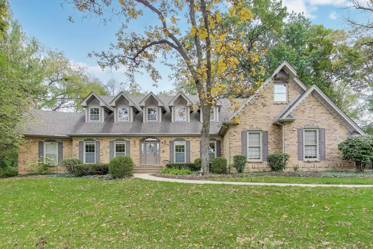 West Chicago, IL 60185,651 Nor Oaks CT