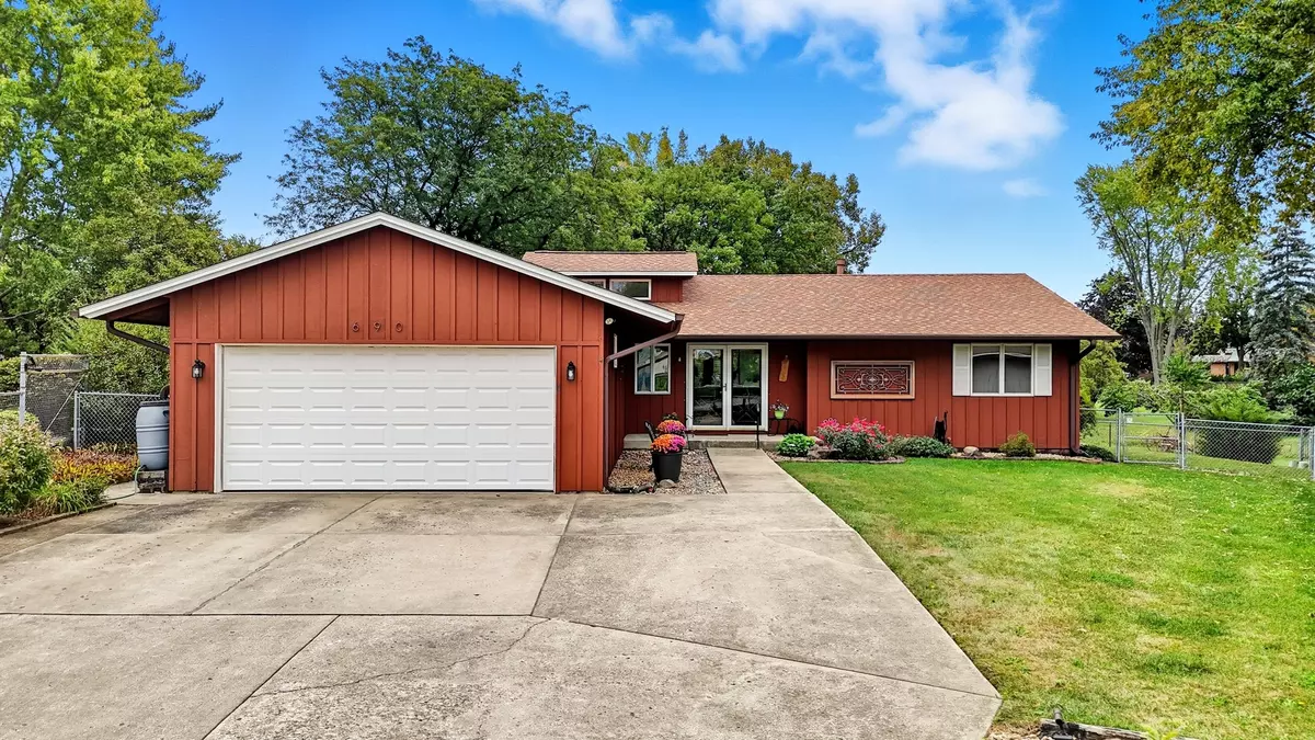 Joliet, IL 60431,690 Westport DR