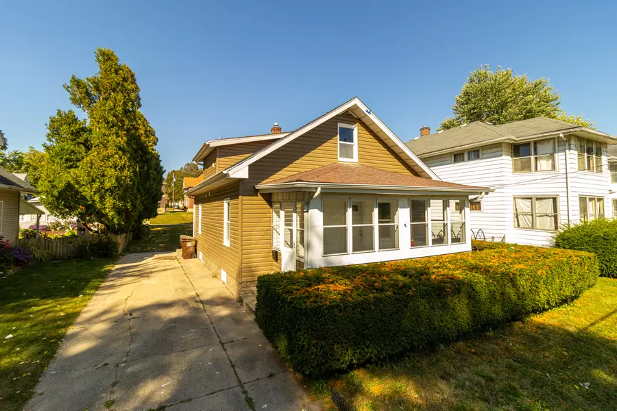 1644 6th AVE, Rockford, IL 61104