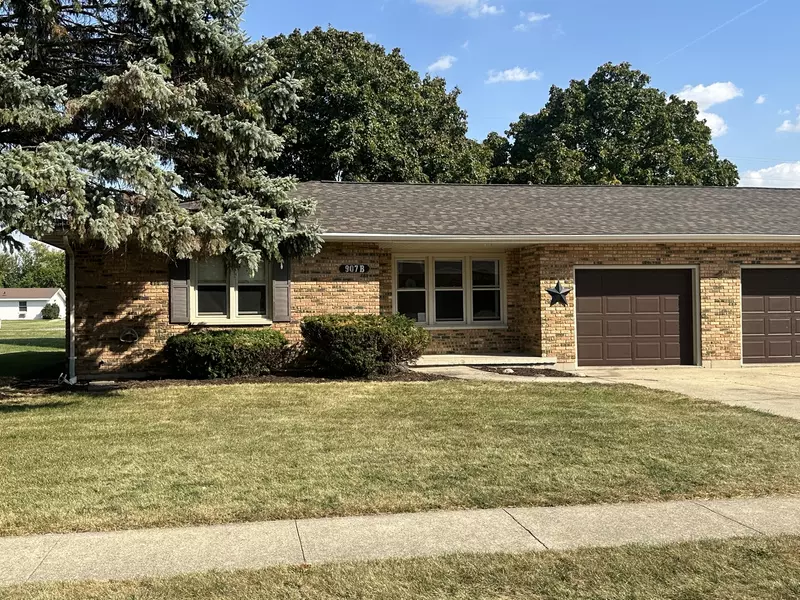 907B N Carlisle DR, Rochelle, IL 61068