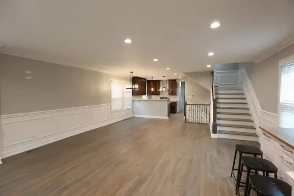 Chicago, IL 60634,6243 W Byron ST