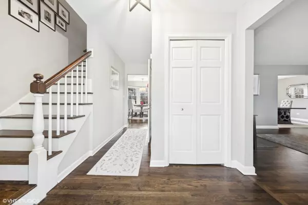 Naperville, IL 60565,41 Swift LN