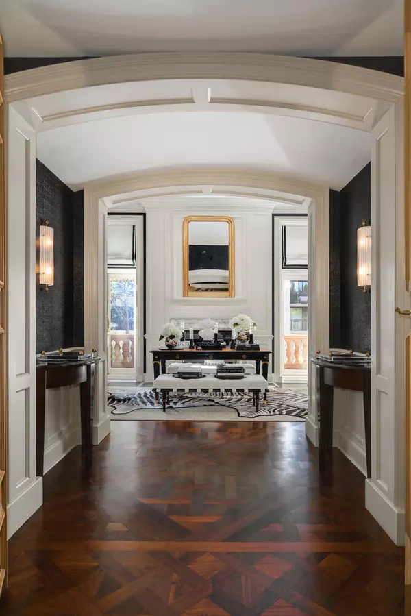 Chicago, IL 60610,1500 N Astor ST #6