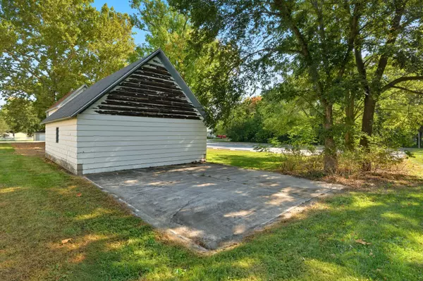 Oswego, IL 60543,19 E Benton ST