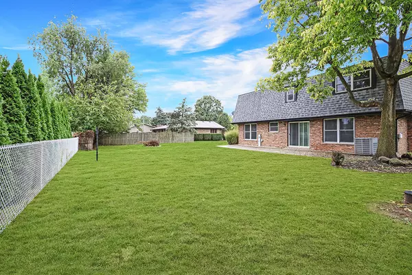 New Lenox, IL 60451,230 Essex LN