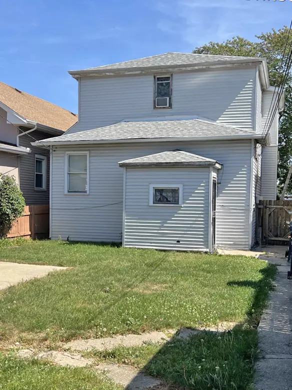 Chicago, IL 60651,1534 N Lavergne AVE