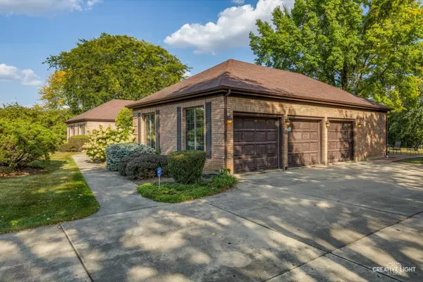 Elgin, IL 60124,9N601 Santa Fe TRL
