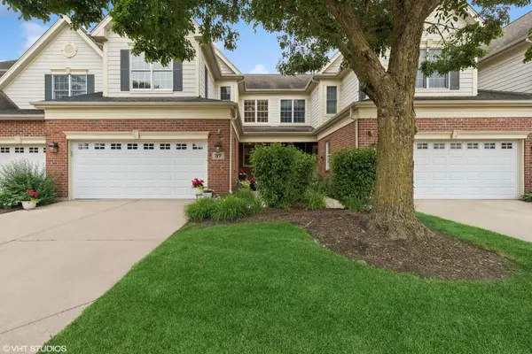 37 Harborside WAY, Hawthorn Woods, IL 60047