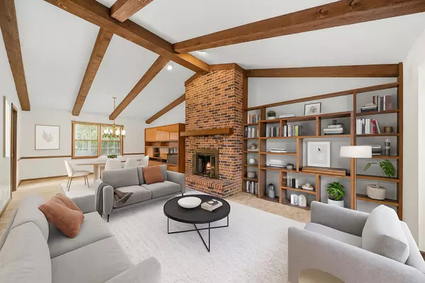 Sugar Grove, IL 60554,7 Douglas DR