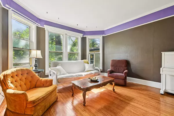 Grayslake, IL 60030,146 Westerfield PL