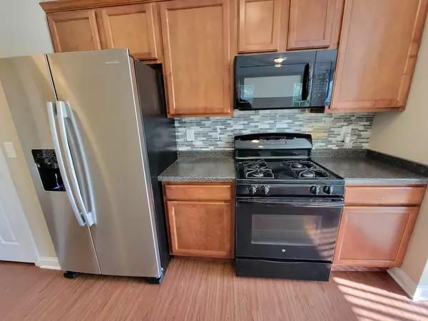 South Elgin, IL 60177,63 Melrose CT