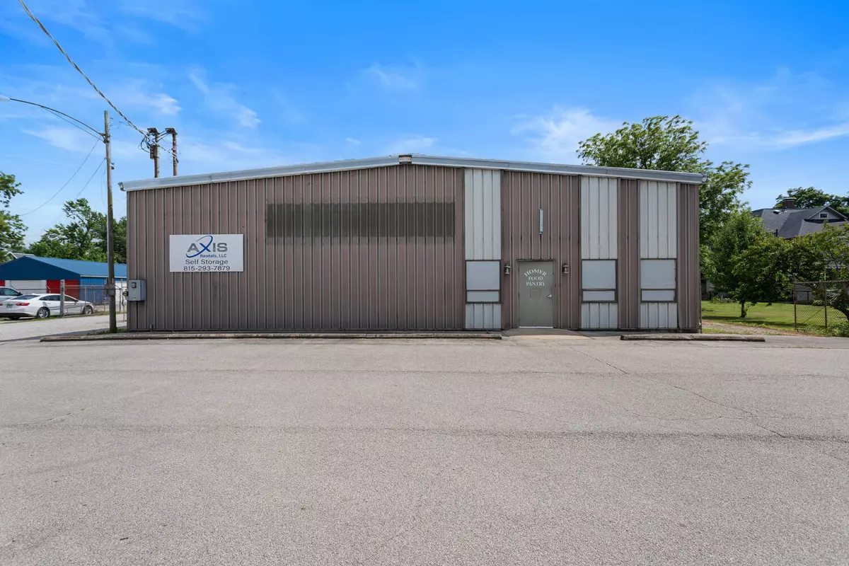 Homer, IL 61849,307 E 2nd ST
