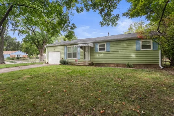Urbana, IL 61802,1007 Rainbow View