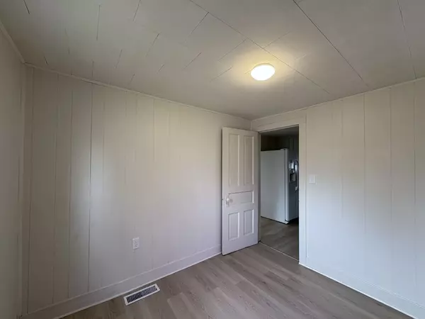 Cornell, IL 61319,Address not disclosed