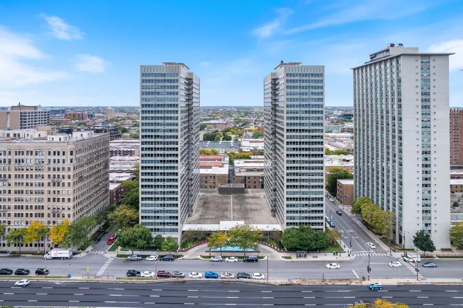 3550 N Lake Shore DR #214, Chicago, IL 60657