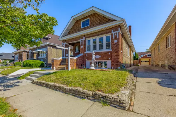 Berwyn, IL 60402,2107 EAST AVE