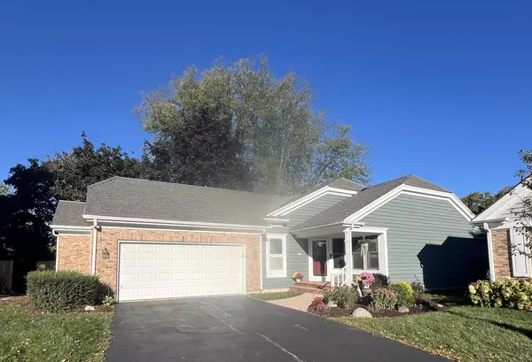 405 Park Barrington DR, Barrington, IL 60010