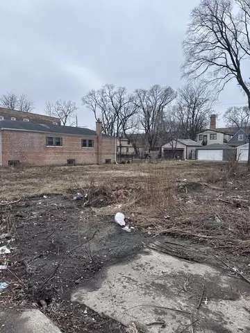 Chicago, IL 60636,6518 S DAMEN AVE