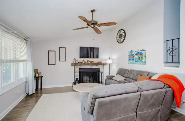 Buffalo Grove, IL 60089,535 Estate DR