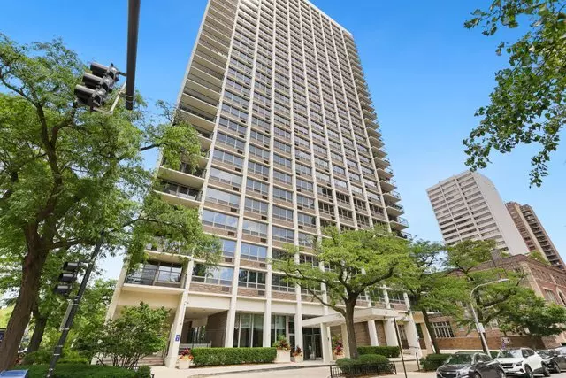 88 W Schiller ST #2907L, Chicago, IL 60610