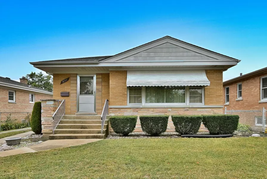 8144 N Osceola AVE, Niles, IL 60714