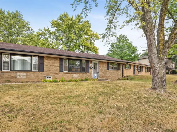 Rockford, IL 61107,229 Flintridge DR