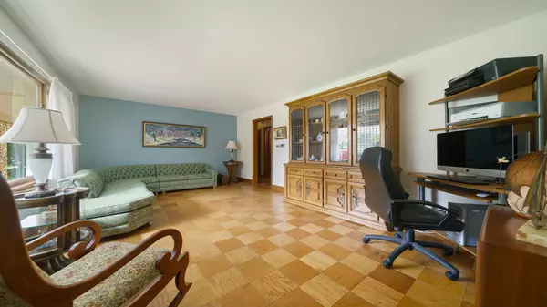 Mount Morris, IL 61054,310 Barbara ST