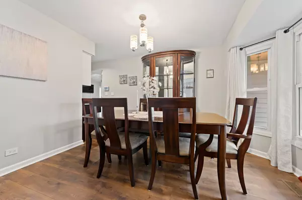 Elk Grove Village, IL 60007,1845 Maryland DR