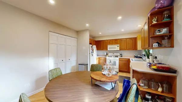 Streamwood, IL 60107,113 Samuel CT