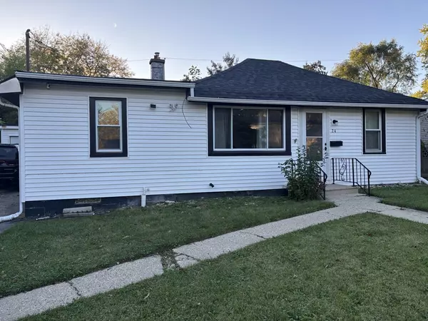 24 Washington TER, Waukegan, IL 60085