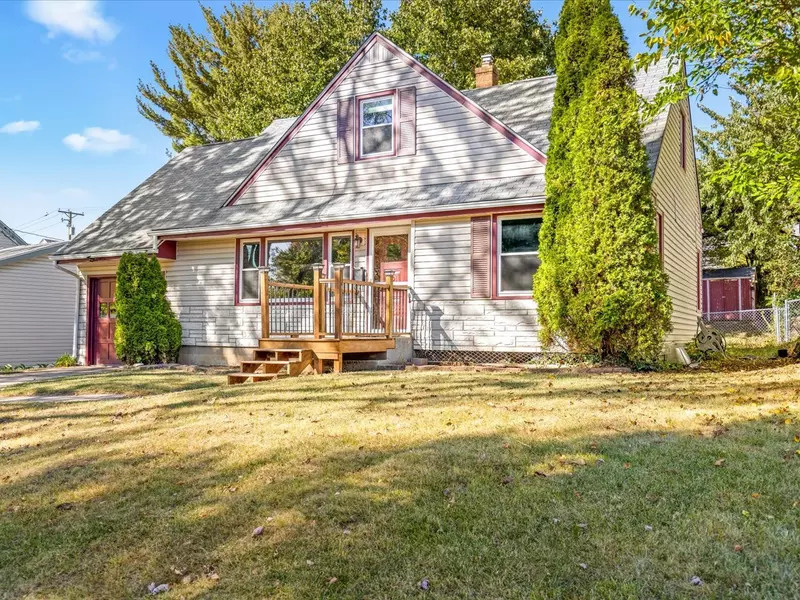 2910 19th AVE, Rockford, IL 61108