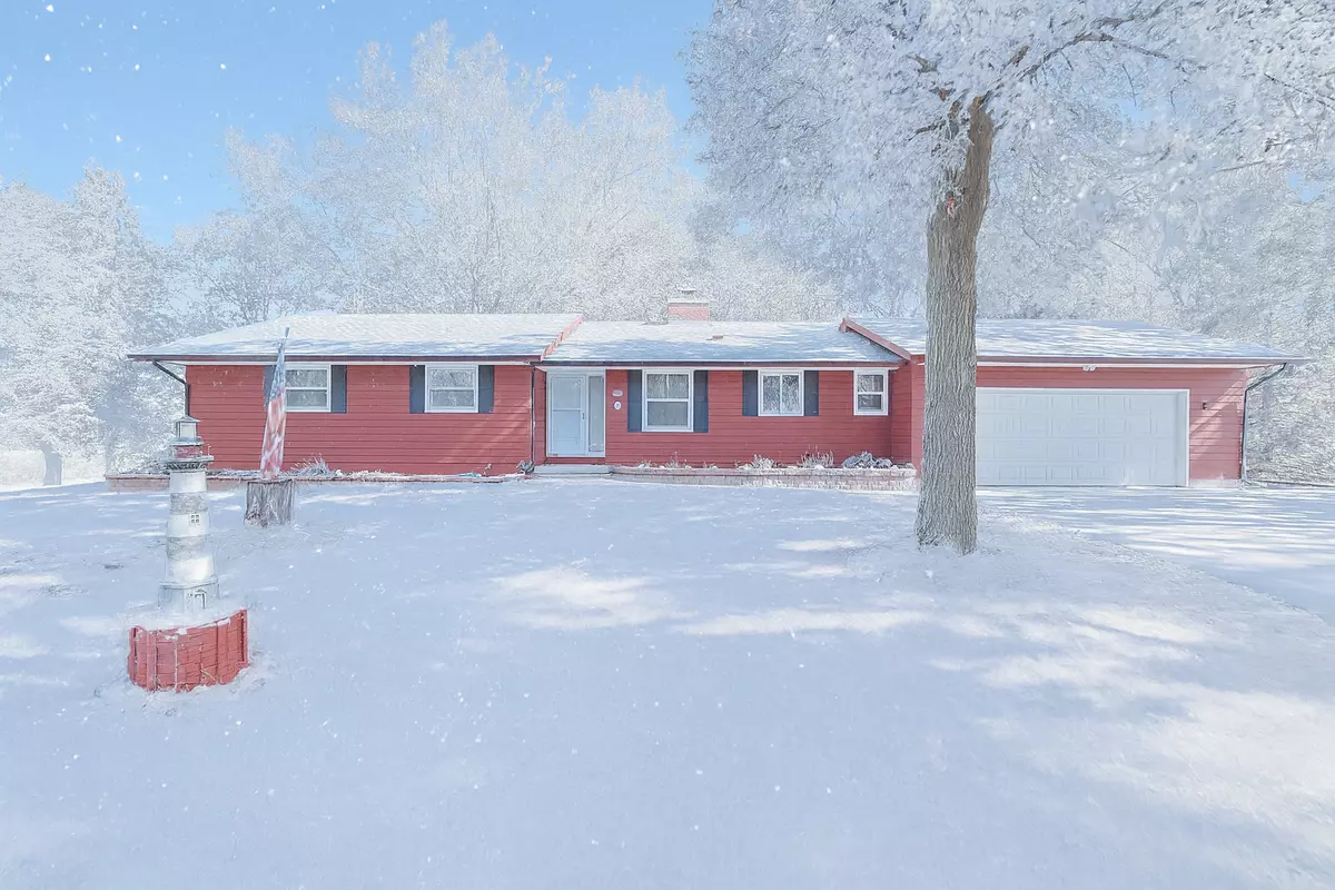 Huntley, IL 60142,11116 Seeman RD