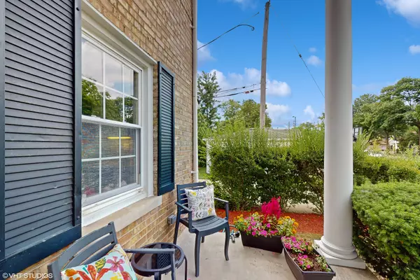 Chicago, IL 60631,7215 N Olcott AVE