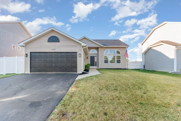 2057 W Helen DR, Romeoville, IL 60446