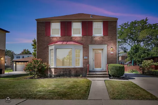 1816 Manchester AVE, Westchester, IL 60154