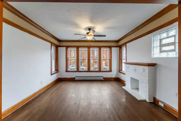 Chicago, IL 60639,4853 W Wabansia AVE