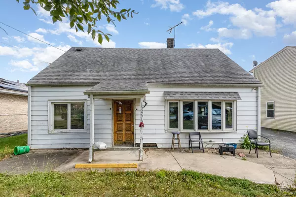 15231 Kilbourne AVE, Midlothian, IL 60445