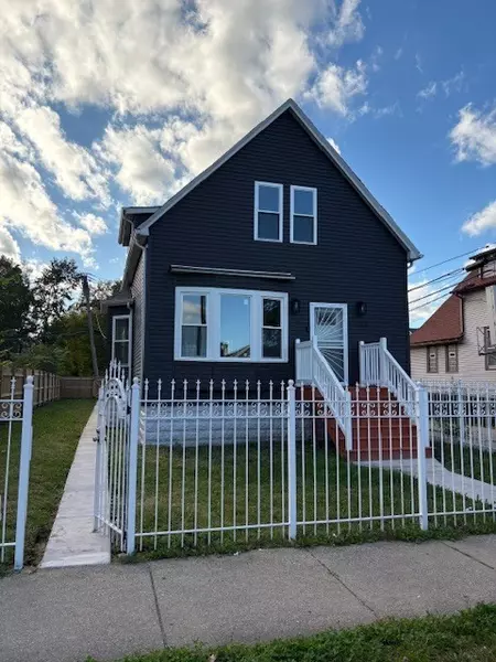 10414 S Wentworth AVE, Chicago, IL 60628