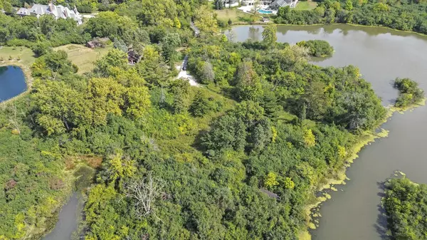 Oak Brook, IL 60523,141 Breakenridge Farm RD