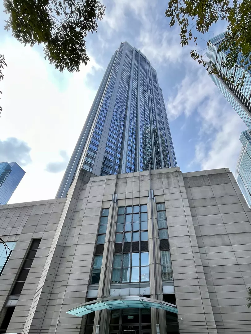 Chicago, IL 60611,512 N McClurg CT #1012